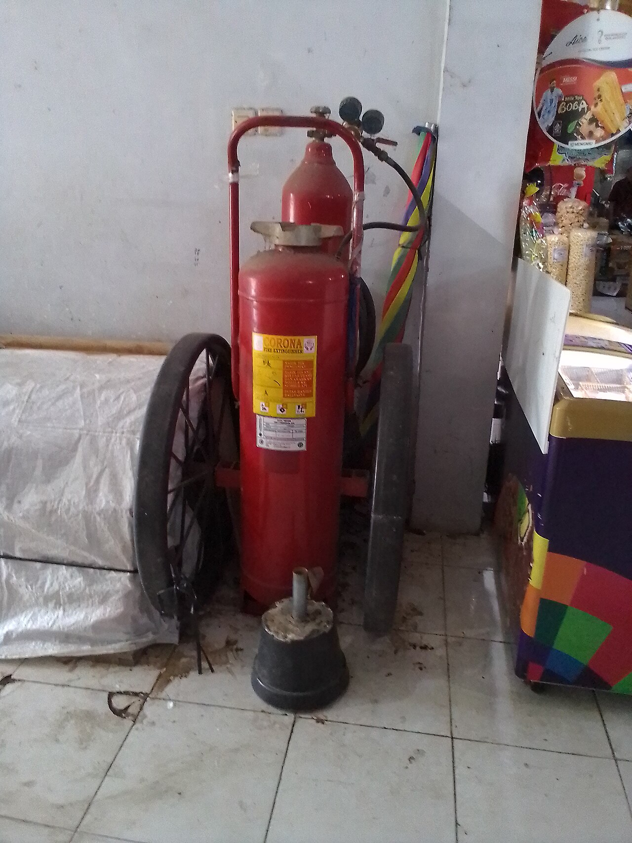 Operasi pemadaman kebakaran binongko